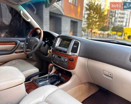 Лексус ЛХ 2005 у Івано-Франківську на Automoto.ua Чорний Лексус ЛХ, об'ємом двигуна 4.7 л та пробігом 296 тис. км за 15850 $, фото 112 на Automoto.ua