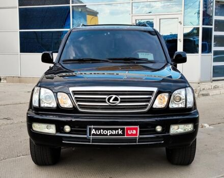 Черный Лексус ЛХ, объемом двигателя 4.7 л и пробегом 313 тыс. км за 13790 $, фото 1 на Automoto.ua