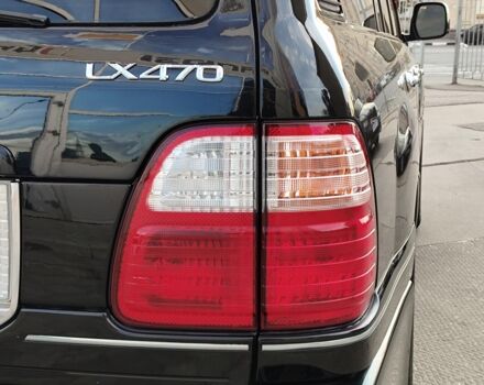 Черный Лексус ЛХ, объемом двигателя 4.7 л и пробегом 313 тыс. км за 13790 $, фото 7 на Automoto.ua