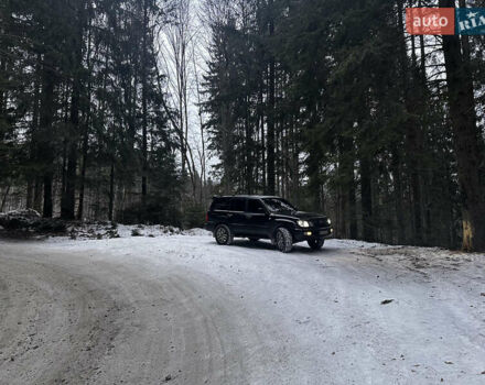 Черный Лексус ЛХ, объемом двигателя 4.7 л и пробегом 290 тыс. км за 15500 $, фото 13 на Automoto.ua