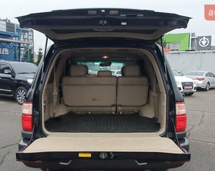 Черный Лексус ЛХ, объемом двигателя 4.66 л и пробегом 171 тыс. км за 12000 $, фото 17 на Automoto.ua