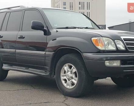 Черный Лексус ЛХ, объемом двигателя 4.66 л и пробегом 171 тыс. км за 12000 $, фото 1 на Automoto.ua