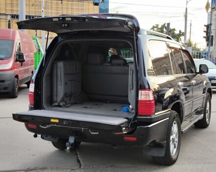 Черный Лексус ЛХ, объемом двигателя 4.7 л и пробегом 313 тыс. км за 13790 $, фото 41 на Automoto.ua