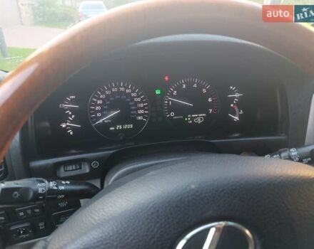 Черный Лексус ЛХ, объемом двигателя 4.67 л и пробегом 252 тыс. км за 17200 $, фото 8 на Automoto.ua