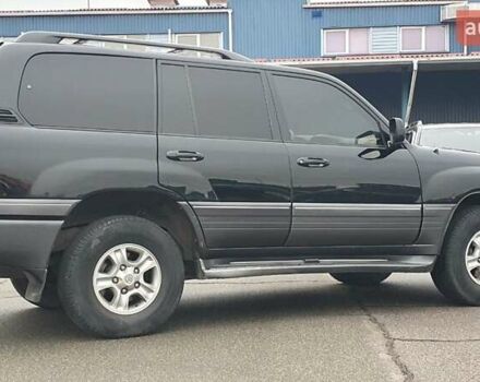 Черный Лексус ЛХ, объемом двигателя 4.66 л и пробегом 171 тыс. км за 12000 $, фото 5 на Automoto.ua