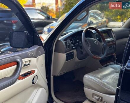 Лексус ЛХ 2005 у Івано-Франківську на Automoto.ua Чорний Лексус ЛХ, об'ємом двигуна 4.7 л та пробігом 296 тис. км за 15850 $, фото 60 на Automoto.ua
