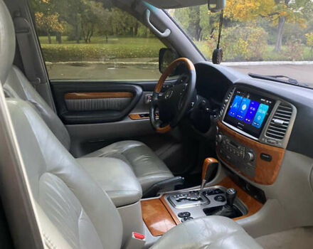 Черный Лексус ЛХ, объемом двигателя 4.66 л и пробегом 298 тыс. км за 15600 $, фото 27 на Automoto.ua