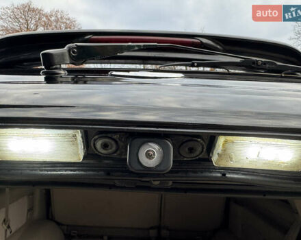 Черный Лексус ЛХ, объемом двигателя 4.7 л и пробегом 300 тыс. км за 14900 $, фото 12 на Automoto.ua