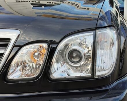 Черный Лексус ЛХ, объемом двигателя 4.7 л и пробегом 313 тыс. км за 13790 $, фото 12 на Automoto.ua