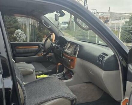 Черный Лексус ЛХ, объемом двигателя 4.7 л и пробегом 370 тыс. км за 14800 $, фото 7 на Automoto.ua