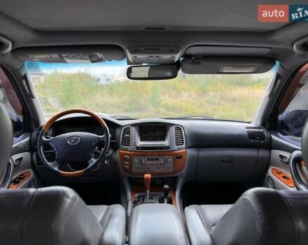 Чорний Лексус ЛХ, об'ємом двигуна 4.66 л та пробігом 291 тис. км за 12500 $, фото 19 на Automoto.ua