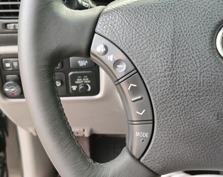 Черный Лексус ЛХ, объемом двигателя 4.7 л и пробегом 313 тыс. км за 13790 $, фото 25 на Automoto.ua