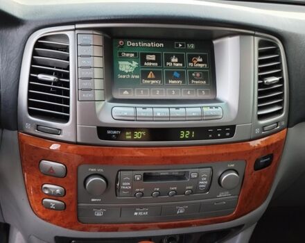 Черный Лексус ЛХ, объемом двигателя 4.7 л и пробегом 313 тыс. км за 13790 $, фото 32 на Automoto.ua