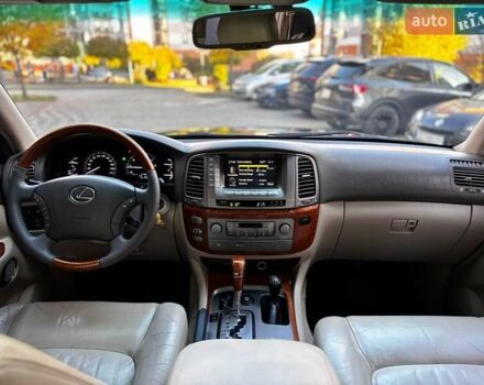 Лексус ЛХ 2005 у Івано-Франківську на Automoto.ua Чорний Лексус ЛХ, об'ємом двигуна 4.7 л та пробігом 296 тис. км за 15850 $, фото 87 на Automoto.ua