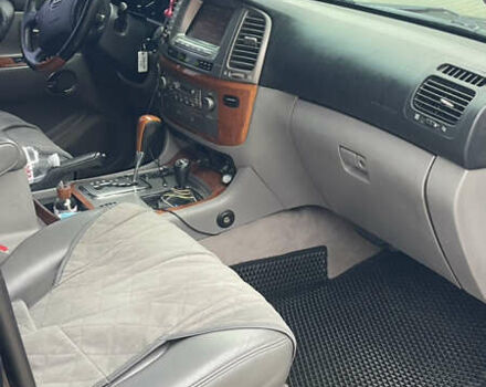 Чорний Лексус ЛХ, об'ємом двигуна 4.66 л та пробігом 305 тис. км за 17000 $, фото 7 на Automoto.ua