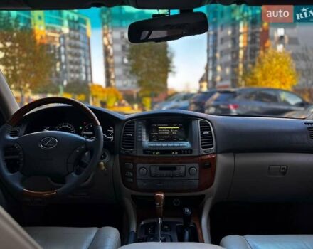 Лексус ЛХ 2005 у Івано-Франківську на Automoto.ua Чорний Лексус ЛХ, об'ємом двигуна 4.7 л та пробігом 296 тис. км за 15850 $, фото 90 на Automoto.ua