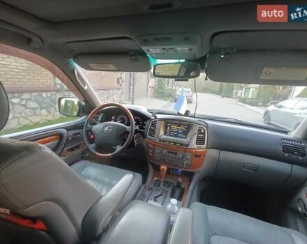 Черный Лексус ЛХ, объемом двигателя 4.67 л и пробегом 252 тыс. км за 17200 $, фото 6 на Automoto.ua