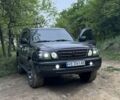 Черный Лексус ЛХ, объемом двигателя 4.66 л и пробегом 400 тыс. км за 14000 $, фото 1 на Automoto.ua