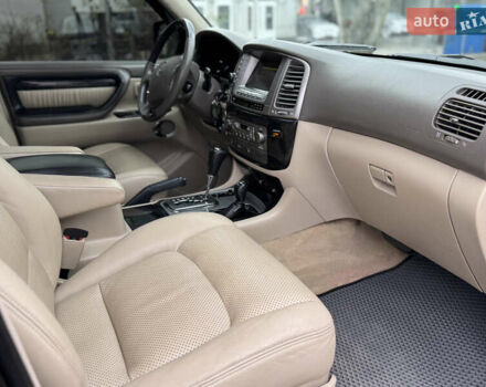 Черный Лексус ЛХ, объемом двигателя 4.67 л и пробегом 377 тыс. км за 14999 $, фото 39 на Automoto.ua