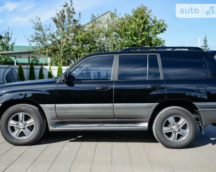 Черный Лексус ЛХ, объемом двигателя 4.67 л и пробегом 330 тыс. км за 19500 $, фото 3 на Automoto.ua