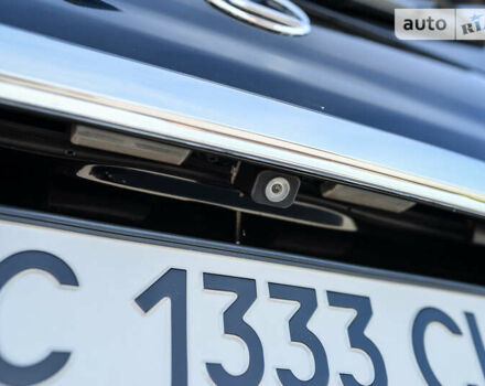 Черный Лексус ЛХ, объемом двигателя 4.67 л и пробегом 330 тыс. км за 19500 $, фото 15 на Automoto.ua