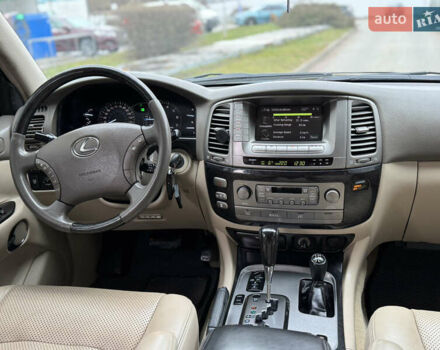 Черный Лексус ЛХ, объемом двигателя 4.67 л и пробегом 377 тыс. км за 14999 $, фото 24 на Automoto.ua