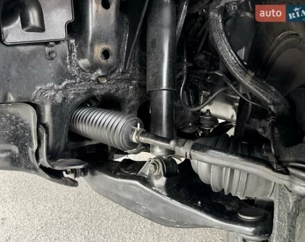 Лексус ЛХ 2006 у Києві на Automoto.ua Чорний Лексус ЛХ, об'ємом двигуна 4.66 л та пробігом 345 тис. км за 23999 $, фото 32 на Automoto.ua