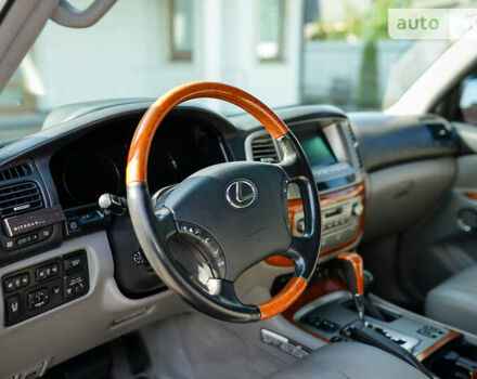 Черный Лексус ЛХ, объемом двигателя 4.67 л и пробегом 330 тыс. км за 19500 $, фото 26 на Automoto.ua