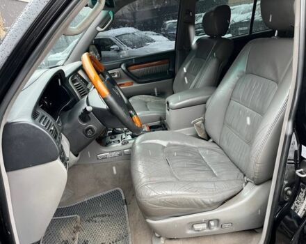 Черный Лексус ЛХ, объемом двигателя 4.7 л и пробегом 360 тыс. км за 12900 $, фото 6 на Automoto.ua