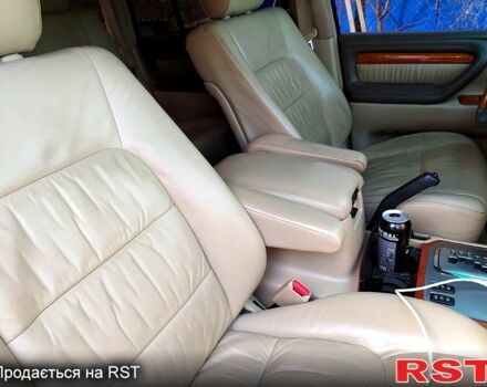 Чорний Лексус ЛХ, об'ємом двигуна 4.7 л та пробігом 228 тис. км за 17500 $, фото 9 на Automoto.ua