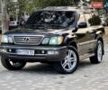Черный Лексус ЛХ, объемом двигателя 4.7 л и пробегом 230 тыс. км за 14900 $, фото 1 на Automoto.ua