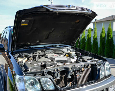 Черный Лексус ЛХ, объемом двигателя 4.67 л и пробегом 330 тыс. км за 19500 $, фото 46 на Automoto.ua