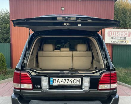 Черный Лексус ЛХ, объемом двигателя 4.66 л и пробегом 460 тыс. км за 12500 $, фото 10 на Automoto.ua