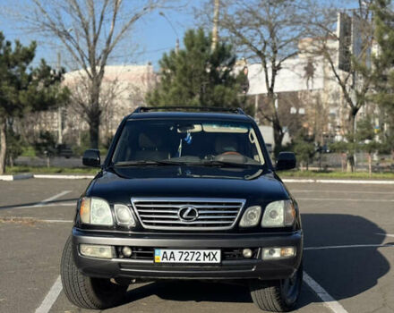 Черный Лексус ЛХ, объемом двигателя 4.7 л и пробегом 545 тыс. км за 15600 $, фото 1 на Automoto.ua