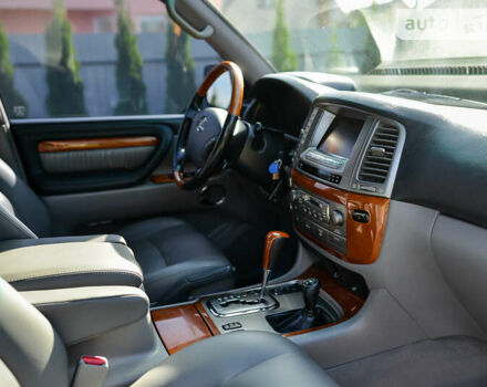 Черный Лексус ЛХ, объемом двигателя 4.67 л и пробегом 330 тыс. км за 19500 $, фото 45 на Automoto.ua