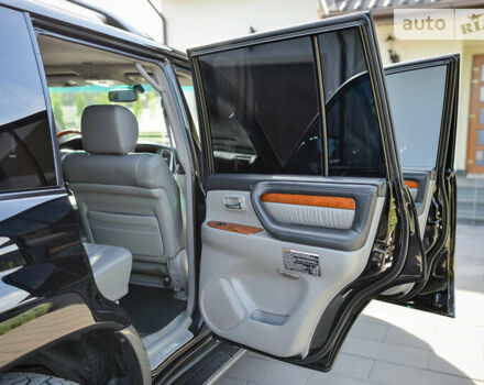 Черный Лексус ЛХ, объемом двигателя 4.67 л и пробегом 330 тыс. км за 19500 $, фото 41 на Automoto.ua