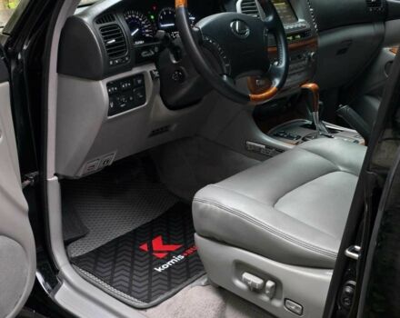 Черный Лексус ЛХ, объемом двигателя 4.67 л и пробегом 254 тыс. км за 15499 $, фото 4 на Automoto.ua