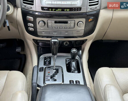 Черный Лексус ЛХ, объемом двигателя 4.67 л и пробегом 377 тыс. км за 14999 $, фото 26 на Automoto.ua