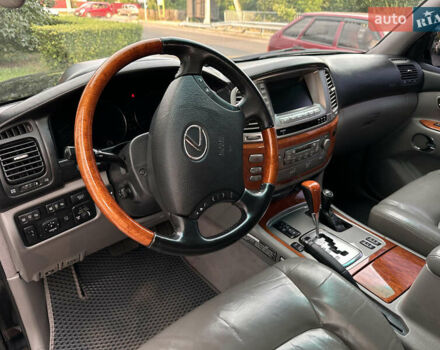 Черный Лексус ЛХ, объемом двигателя 4.67 л и пробегом 370 тыс. км за 14500 $, фото 21 на Automoto.ua