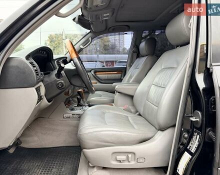 Лексус ЛХ 2006 у Києві на Automoto.ua Чорний Лексус ЛХ, об'ємом двигуна 4.66 л та пробігом 345 тис. км за 23999 $, фото 8 на Automoto.ua