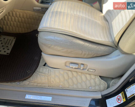 Чорний Лексус ЛХ, об'ємом двигуна 4.67 л та пробігом 365 тис. км за 17500 $, фото 28 на Automoto.ua