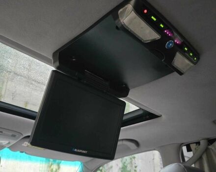 Черный Лексус ЛХ, объемом двигателя 4.67 л и пробегом 254 тыс. км за 15499 $, фото 20 на Automoto.ua