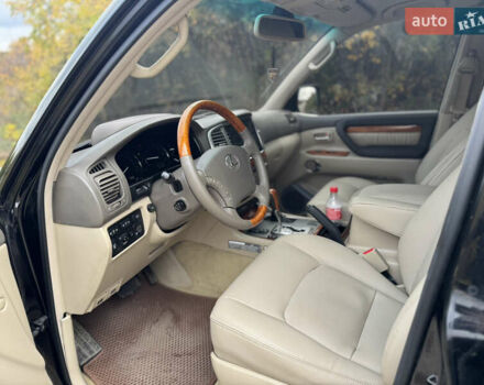 Черный Лексус ЛХ, объемом двигателя 4.66 л и пробегом 281 тыс. км за 14800 $, фото 8 на Automoto.ua
