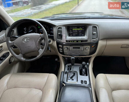 Черный Лексус ЛХ, объемом двигателя 4.67 л и пробегом 377 тыс. км за 14999 $, фото 30 на Automoto.ua