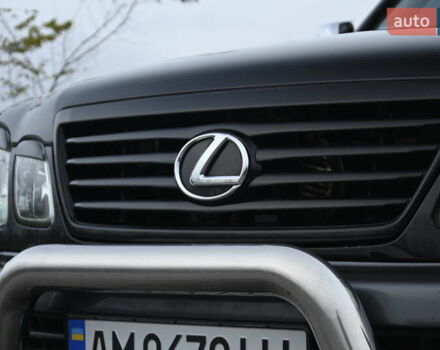 Черный Лексус ЛХ, объемом двигателя 4.66 л и пробегом 258 тыс. км за 16500 $, фото 7 на Automoto.ua