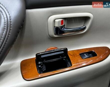 Чорний Лексус ЛХ, об'ємом двигуна 4.66 л та пробігом 238 тис. км за 17500 $, фото 22 на Automoto.ua