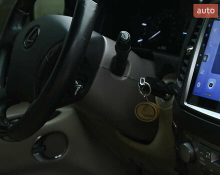 Черный Лексус ЛХ, объемом двигателя 4.66 л и пробегом 258 тыс. км за 16500 $, фото 32 на Automoto.ua