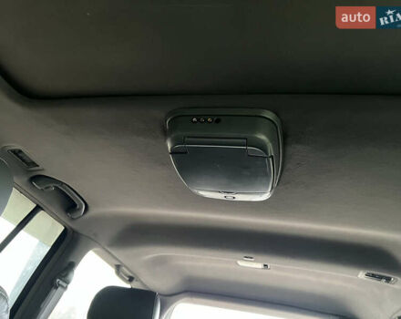 Чорний Лексус ЛХ, об'ємом двигуна 4.7 л та пробігом 270 тис. км за 14800 $, фото 19 на Automoto.ua