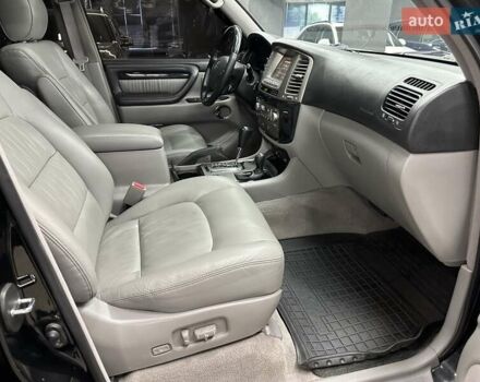 Черный Лексус ЛХ, объемом двигателя 4.66 л и пробегом 211 тыс. км за 19800 $, фото 26 на Automoto.ua