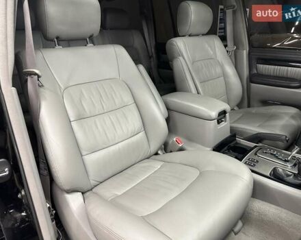 Черный Лексус ЛХ, объемом двигателя 4.66 л и пробегом 211 тыс. км за 19800 $, фото 27 на Automoto.ua